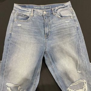 American Eagle Mom Jean